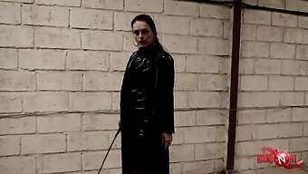 Cuckold Slave C3'S Bdsm Report: Part 4 - Exploring Stranger Juice