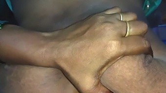 Oral Sex And Fingering In A Pussy