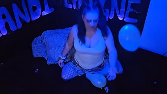 Cute Milf Indulges In Safe And Consensual Balloon Fetish