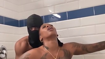 Teen'S Tight Ass Gets Pounded In The Shower By Cushkingdom!