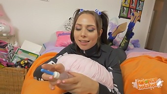 Aidra Fox Opplever Den Ultimate Nytelsen Med Sine Dypeste Ønsker.