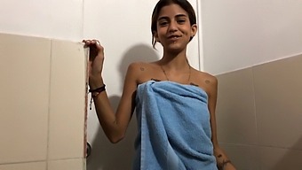 Young Belle Meets Her Stepbro In The Bath, Gets Covered In His Warm Load