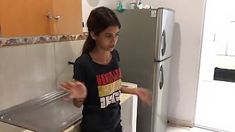 I Just Moved Into A New House With My Parents And I Make My Step-Sister Give Me A Blow Job.